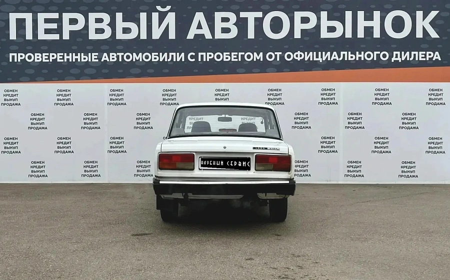 Lada (ВАЗ) 2107, 2010г., передний привод, механика