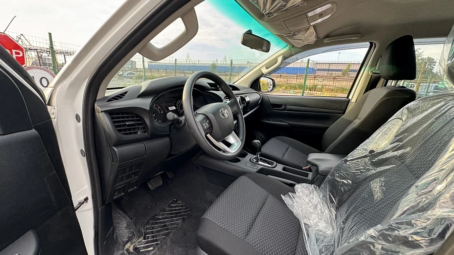 Toyota Hilux, 2024г., полный привод, автомат