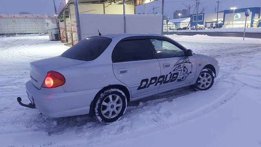 Kia Spectra, 2008г., передний привод, механика