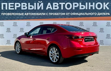Mazda 3, 2019г, передний привод, автомат