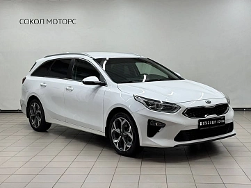 Kia Ceed, 2021г, передний привод, робот
