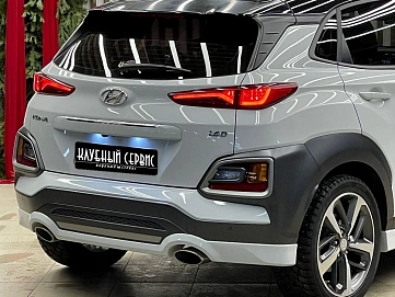 Hyundai Kona, 2018г, передний привод, робот