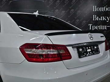 Mercedes-Benz E-Класс, 2012г, задний привод, автомат