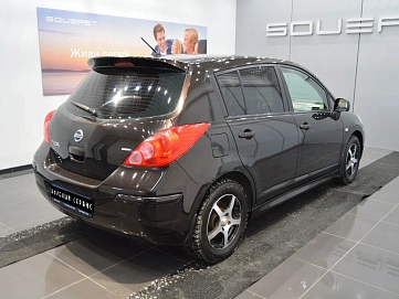 Nissan Tiida, 2013г, передний привод, автомат