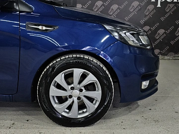 Kia Rio, 2015г, передний привод, механика