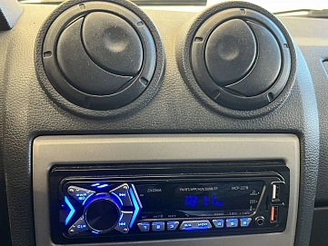 Renault Logan, 2006г, передний привод, механика