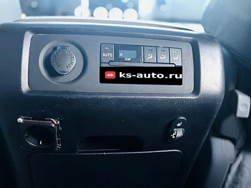 Toyota Sequoia, 2010г, полный привод, автомат