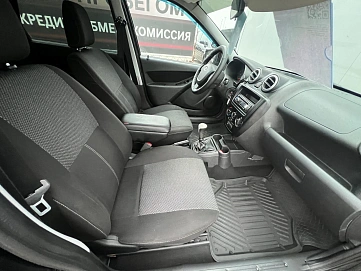 Lada (ВАЗ) Granta, 2014г, передний привод, механика