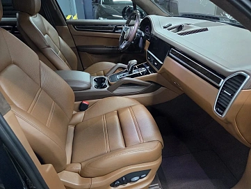 Porsche Cayenne, 2022г, полный привод, автомат