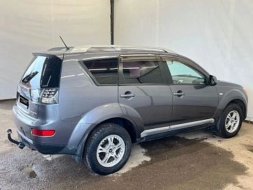 Mitsubishi Outlander, 2007г, полный привод, механика