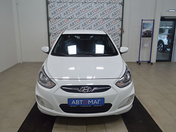 Hyundai Solaris, 2012г, передний привод, механика
