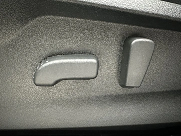 Subaru Forester, 2022г, полный привод, вариатор