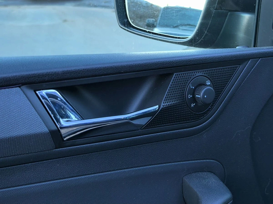 Skoda Rapid, 2022г., передний привод, робот