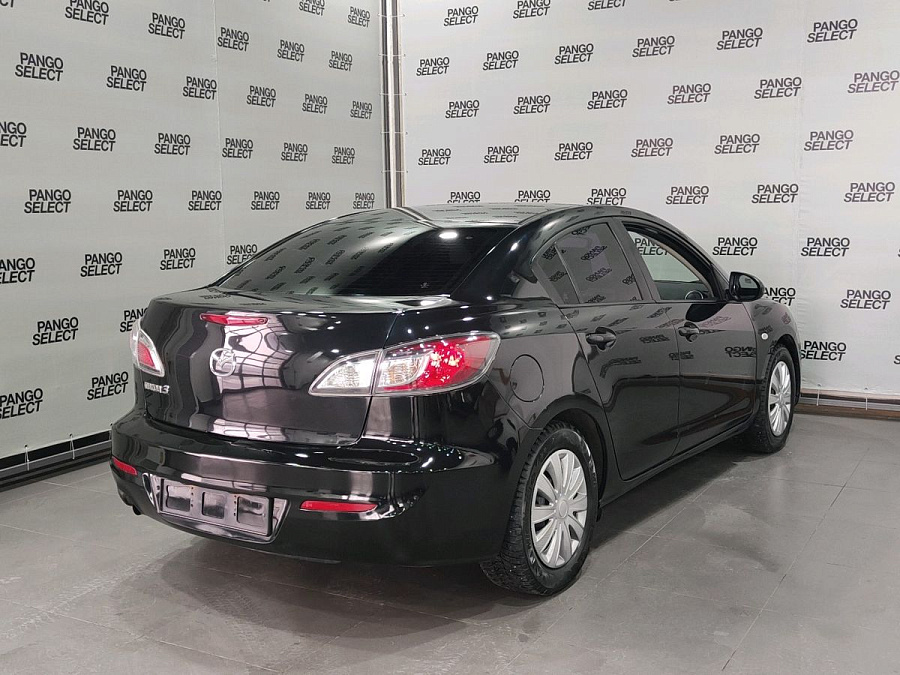 Mazda , 2011г., передний привод, механика