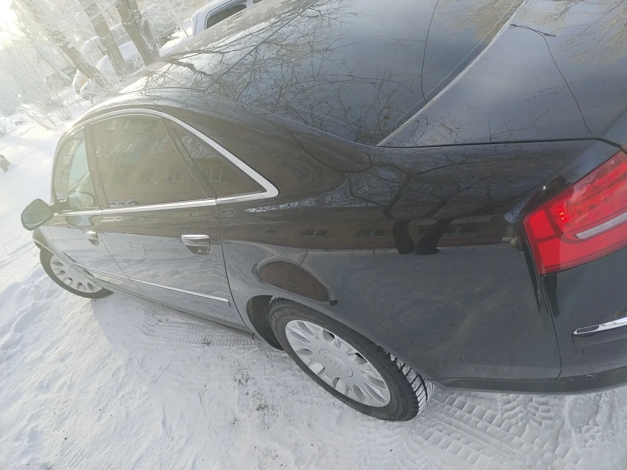 Audi A8, 2008г., передний привод, вариатор