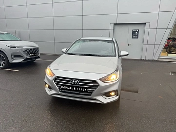 Hyundai Solaris, 2017г, передний привод, автомат