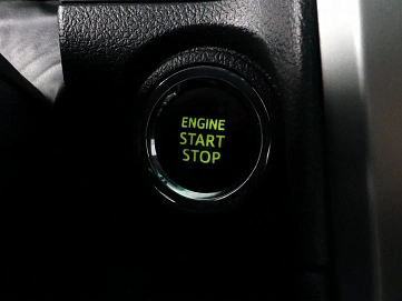 Toyota Camry, 2014г, передний привод, автомат