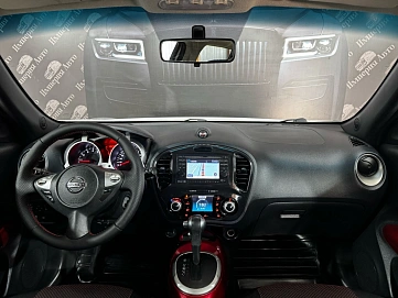 Nissan Juke, 2011г, передний привод, вариатор
