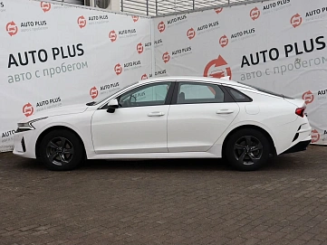 Kia K5, 2021г, передний привод, автомат