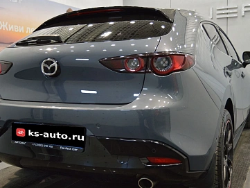 Mazda 3, 2019г, передний привод, автомат