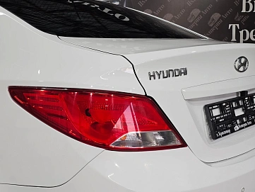 Hyundai Solaris, 2015г, передний привод, автомат