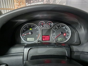 Volkswagen Passat, 2005г, передний привод, автомат