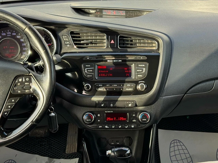 Kia Ceed, 2014г., передний привод, автомат
