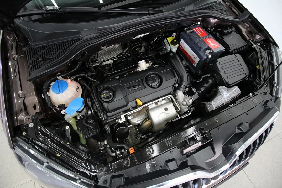 Skoda Yeti, 2015г., передний привод, робот