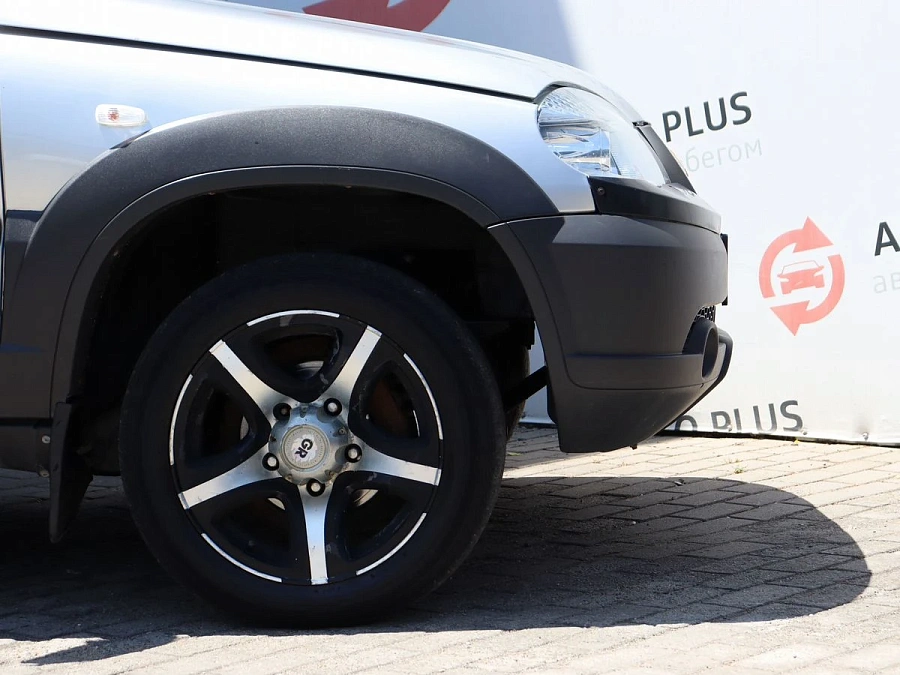 Chevrolet Niva, 2012г., полный привод, механика