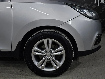 Hyundai ix35, 2012г, передний привод, автомат