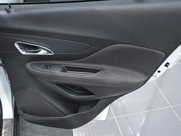 Opel Mokka, 2013г, передний привод, механика