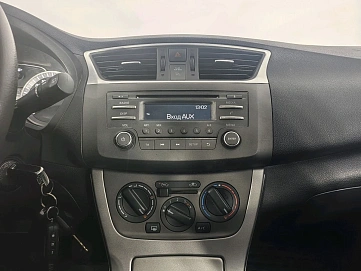 Nissan Tiida, 2015г., передний привод, механика