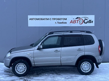 Chevrolet Niva, 2013г, полный привод, механика