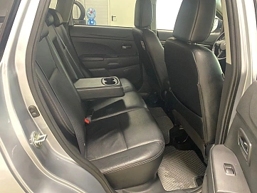 Mitsubishi ASX, 2011г., передний привод, вариатор