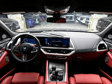 BMW XM, 2025г, полный привод, автомат
