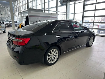 Toyota Camry, 2014г, передний привод, автомат