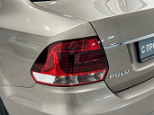 Volkswagen Polo, 2015г., передний привод, автомат