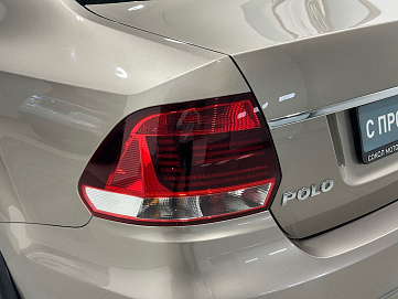 Volkswagen Polo, 2015г, передний привод, автомат