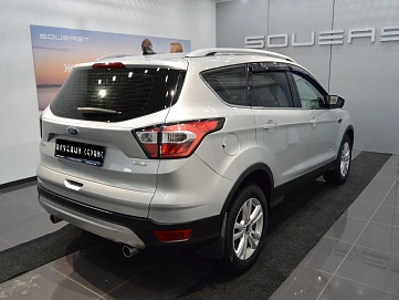 Ford Kuga, 2017г, передний привод, автомат