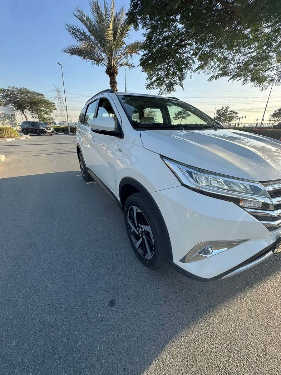 Toyota Rush, 2022г., задний привод, автомат