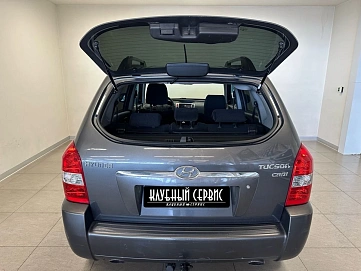 Hyundai Tucson, 2008г, передний привод, механика
