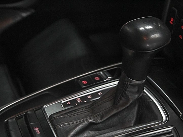 Audi A4, 2012г, передний привод, вариатор