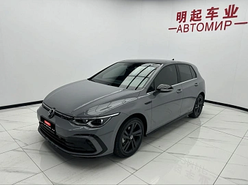 Volkswagen Golf, 2022г., передний привод, робот