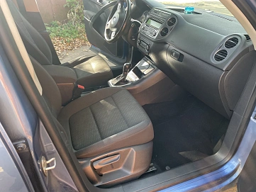 Volkswagen Tiguan, 2011г, полный привод, автомат