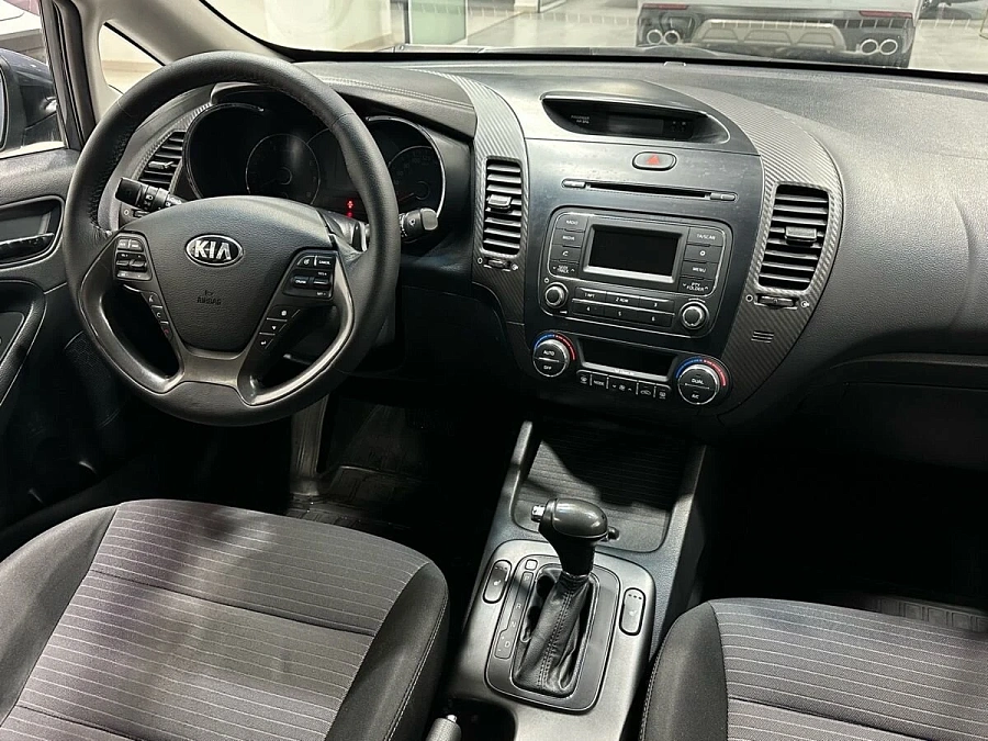 Kia Cerato, 2013г., передний привод, автомат