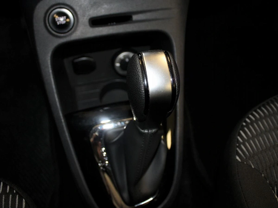 Renault Kaptur, 2017г., передний привод, автомат