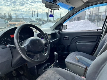 Renault Logan, 2006г, передний привод, механика