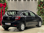 Renault Sandero, 2015г., передний привод, механика