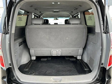Hyundai Grand Starex, 2011г., задний привод, автомат