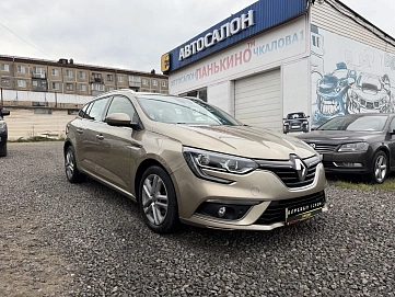 Renault Megane, 2019г, передний привод, механика
